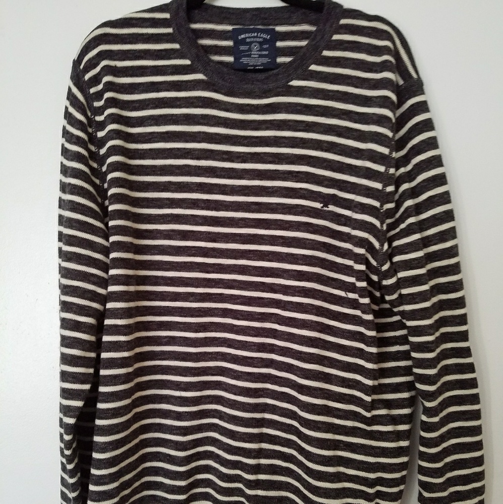 NWOT fine knit sweater