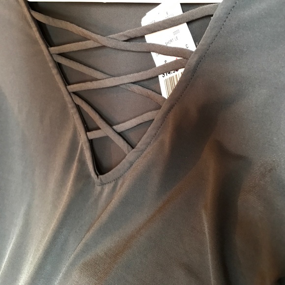 Dark Grey short length dress. Nice semi open chest - Picture 3 of 3