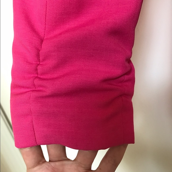 Hot pink blazer! - Picture 4 of 6