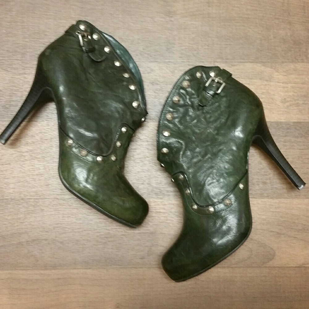 BCBGeneration Heel Ankle Boots