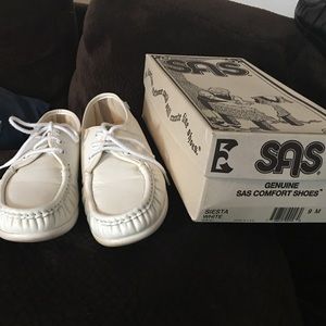 SAS siesta comfort shoes.