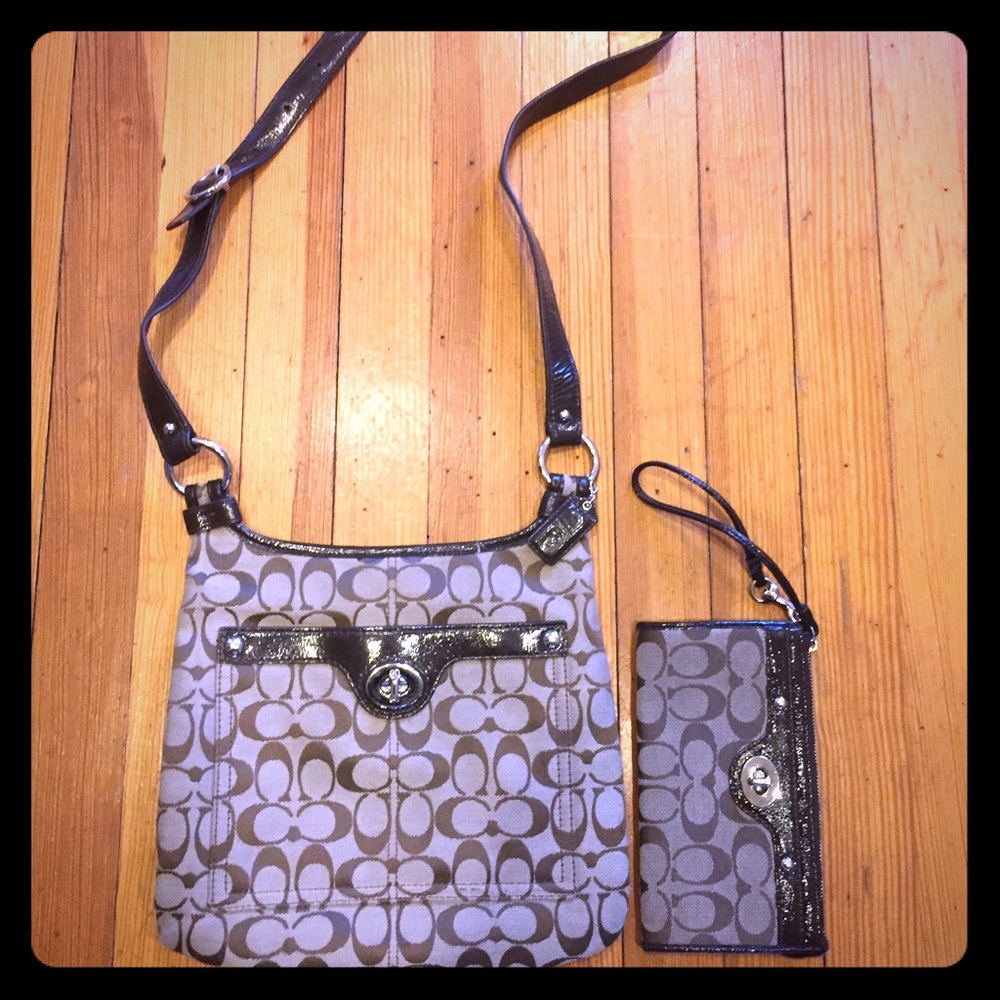 Authentic Coach Purse and matching Wristlet.