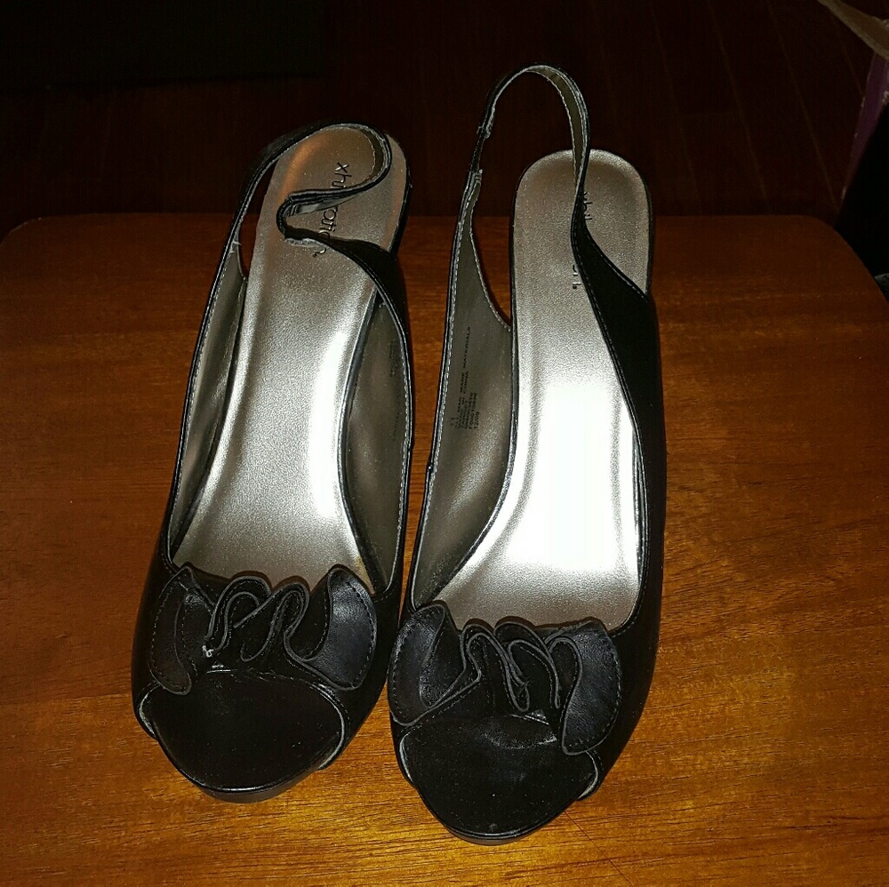 Xhiliration slingback heel