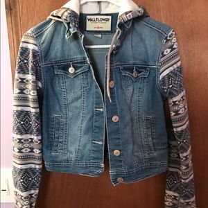 Jean jacket with hood