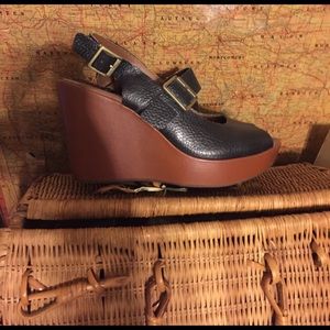 Korks by kork-ease peep toe wedges