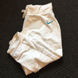 Nike Crop Sweats