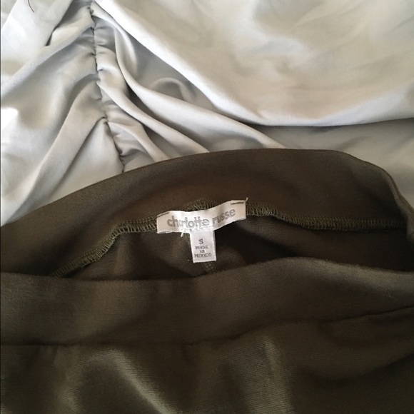 Green mini skirt - Picture 4 of 4