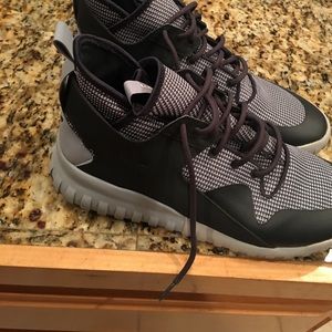 Adidas Tubular X
