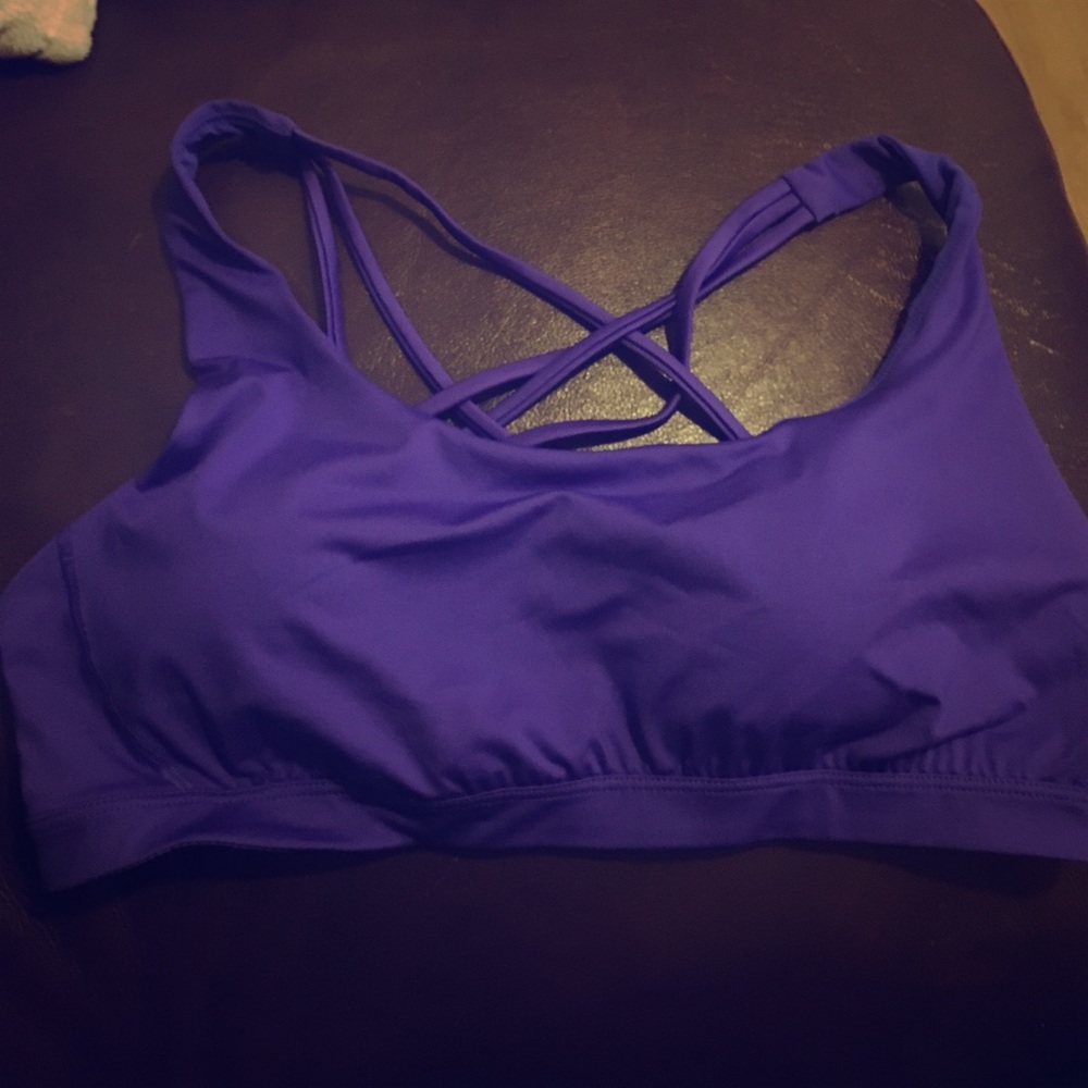 NWOT VICTORIAS SECRET SPORT BRA