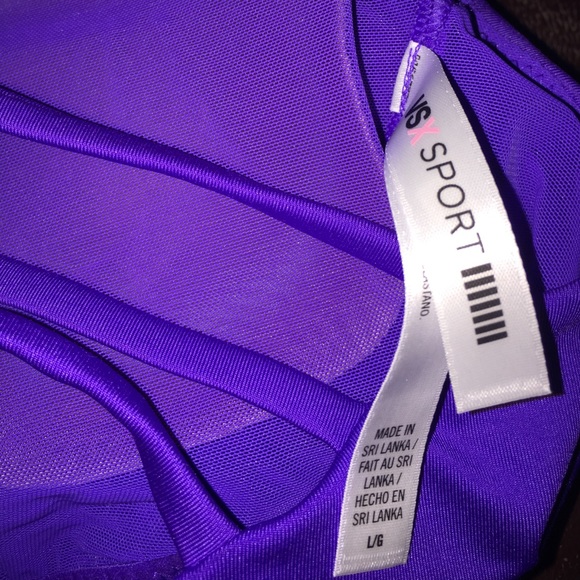 NWOT VICTORIAS SECRET SPORT BRA - Picture 3 of 3