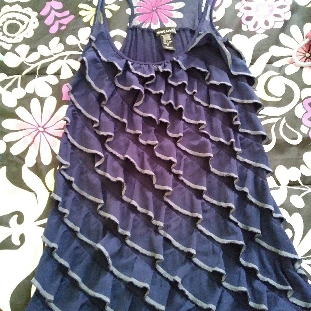 Wet Seal tank top with ruffles
