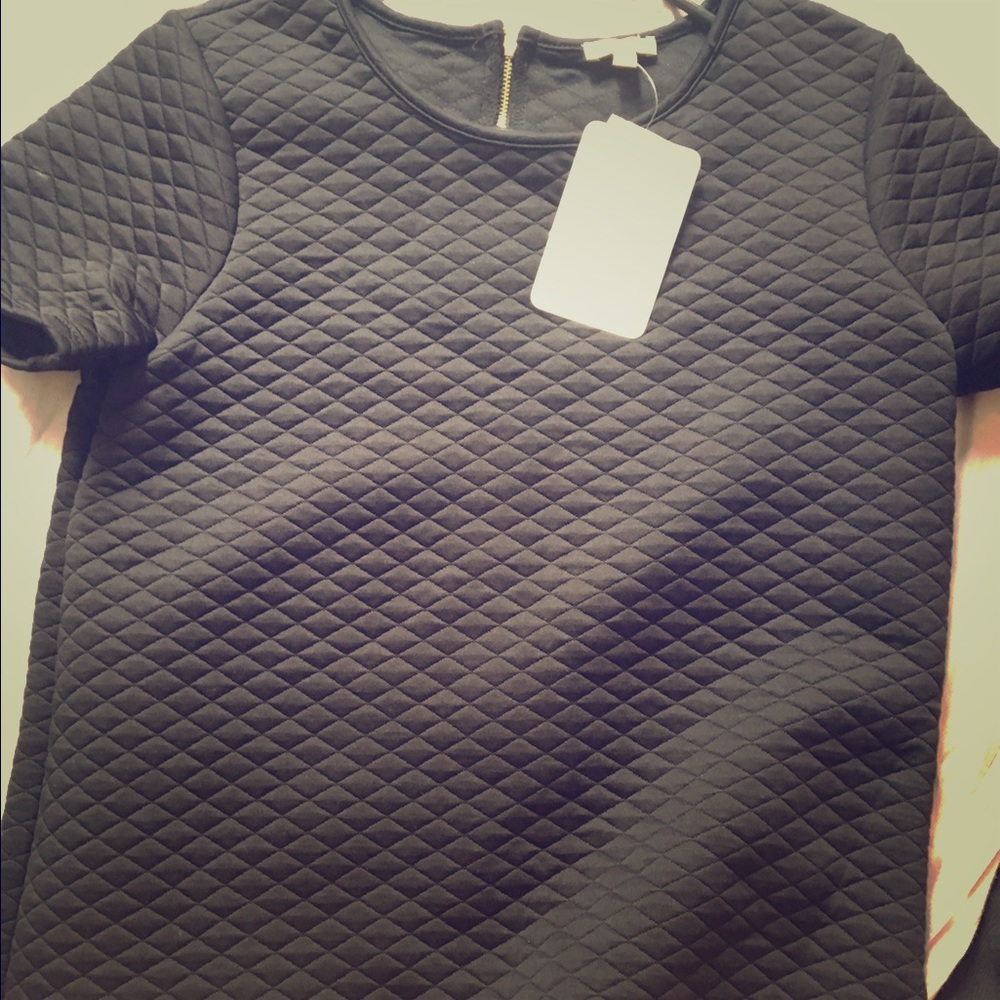 Black quilted top