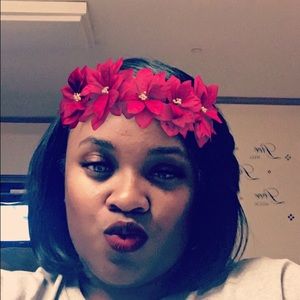 Meet your Posher, Shakira