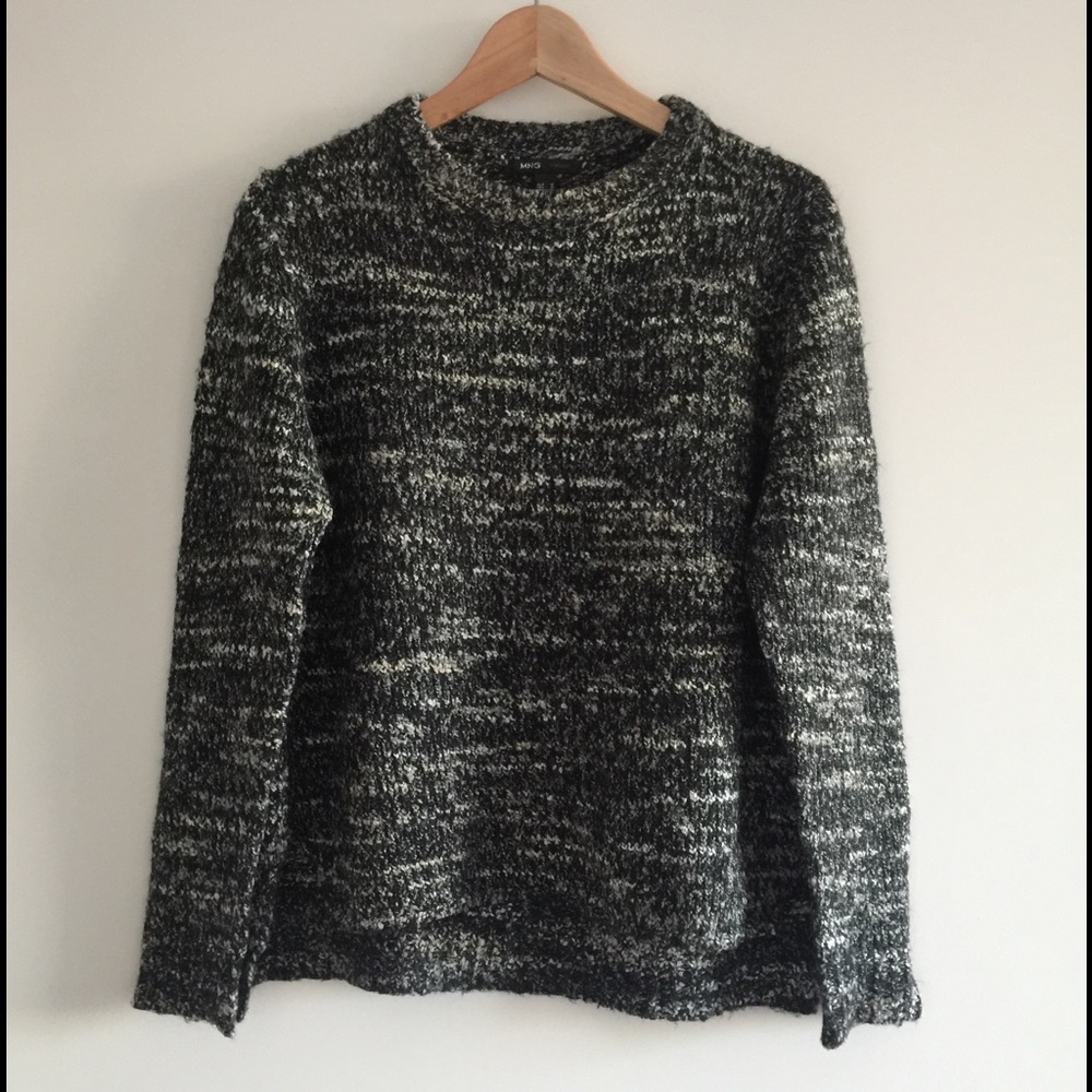 Black white winter sweater