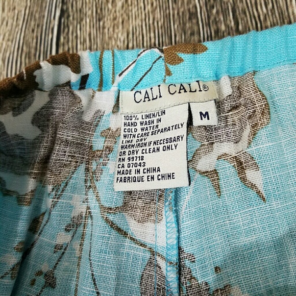 3/$25 Blue 100% Linen floral pants size Medium - Picture 4 of 5