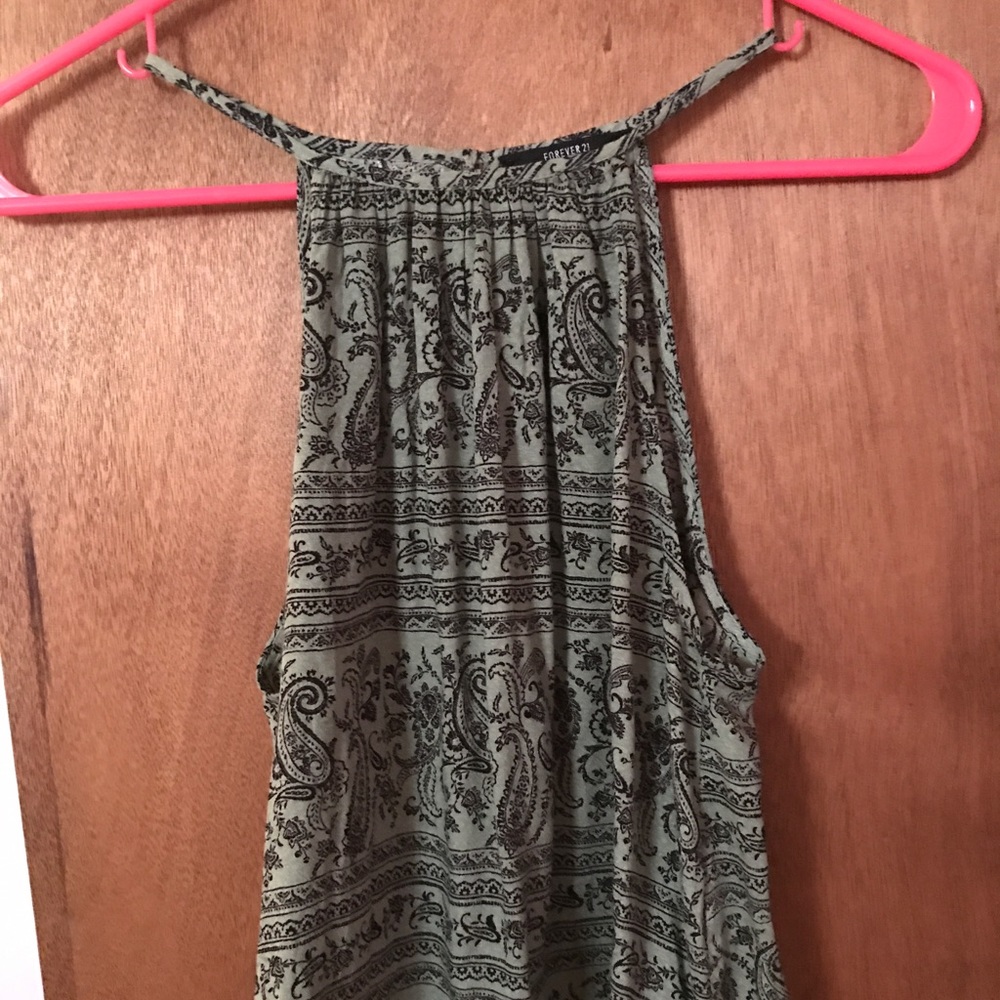 Halter crop top