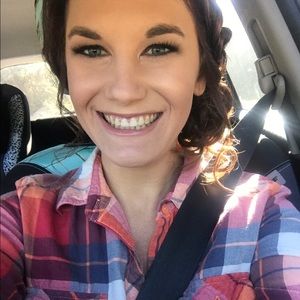 Meet your Posher, Brianna