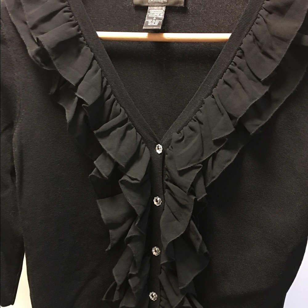 3/4 sleeve light weight sweater