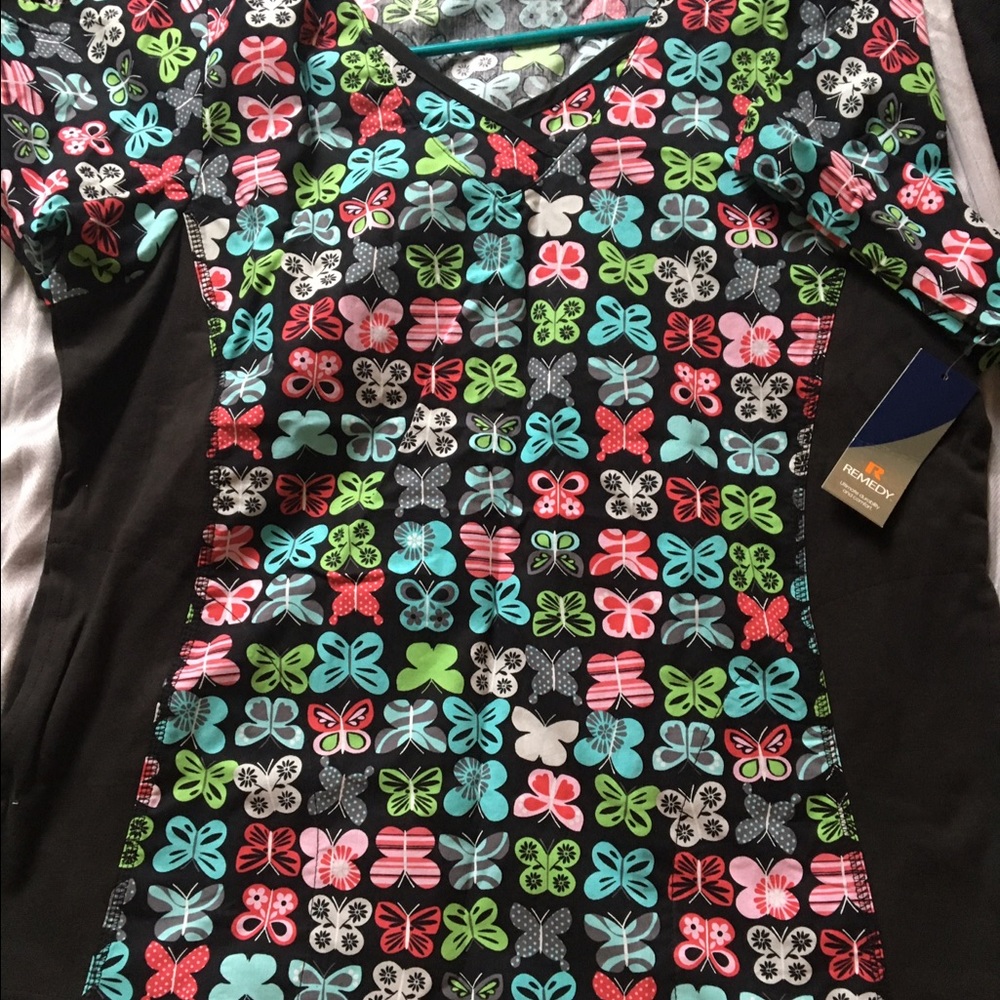 Remedy scrub top