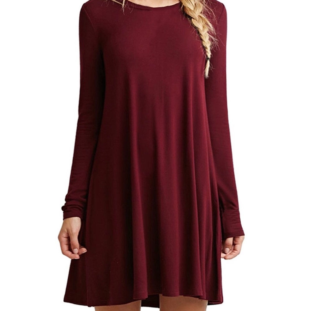 A stunning burgundy dress, mid length!