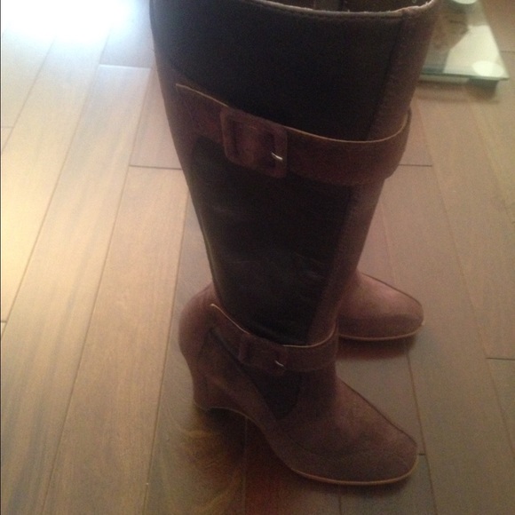 Donald J Pliner Boots - Picture 2 of 5