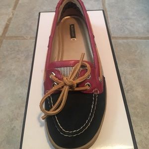 Red white and blue Alex Marie boat shoes