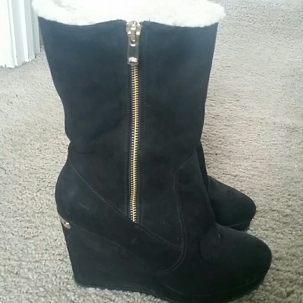 Juicy couture black boot