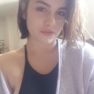 Meet your Posher, Caitrin