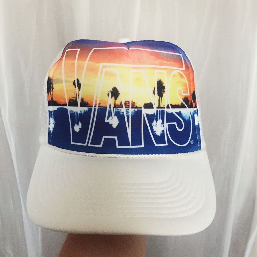 Vans Snapback Beach Hat 🌊