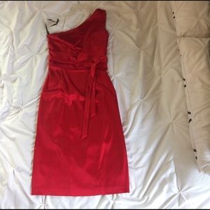 One shoulder red dress