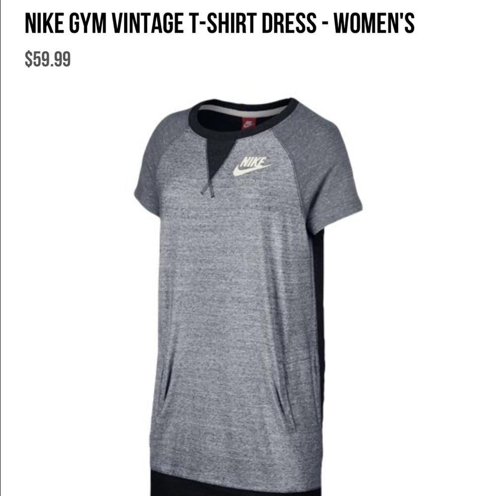 🛍Rare Fun Nike dress with pockets!!