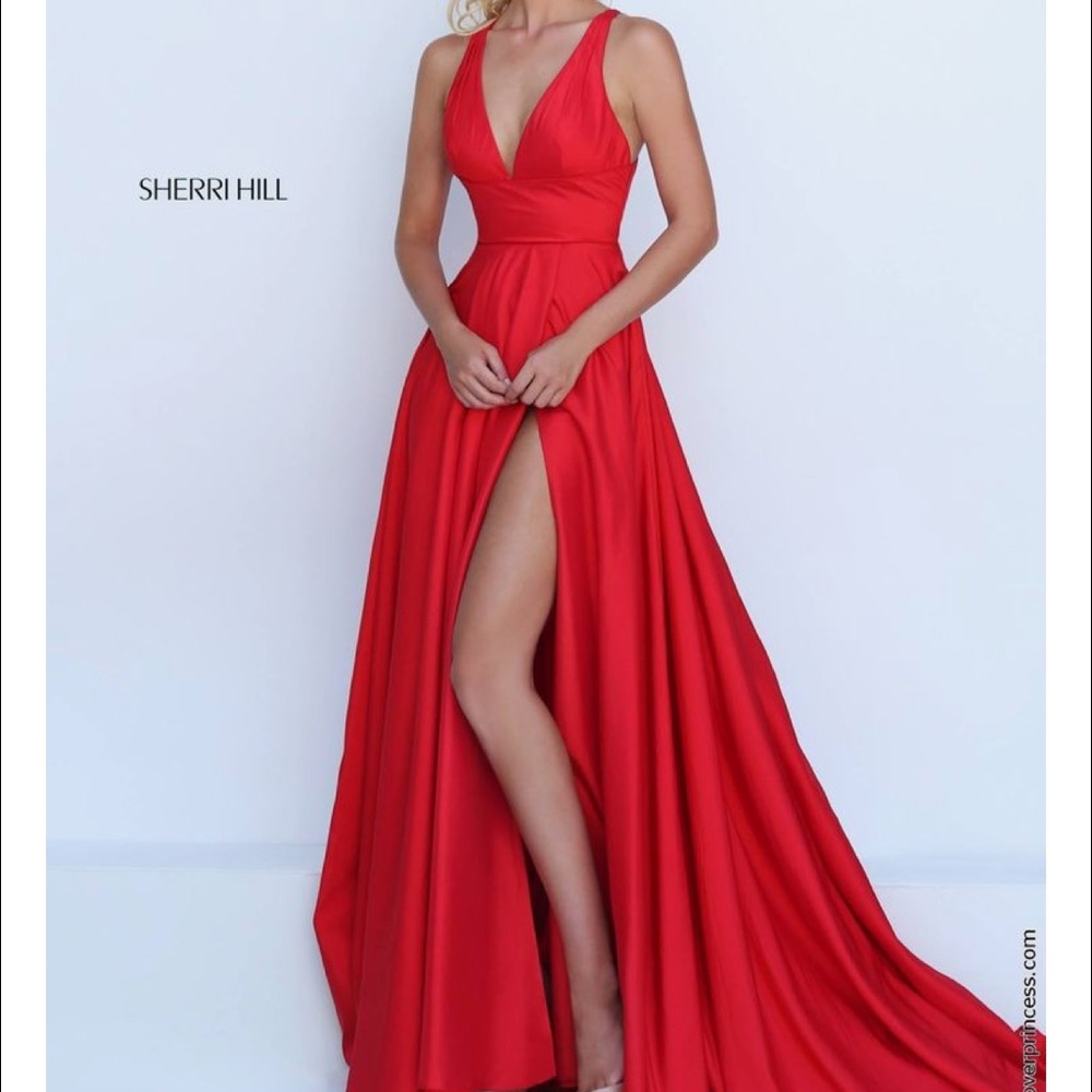 Red Sherri Hill Prom Dress