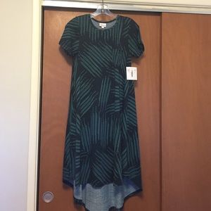 Lularoe XS Carly dress