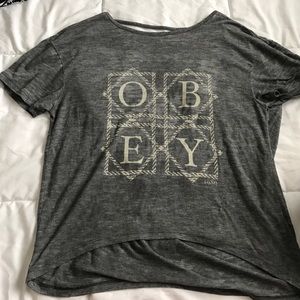 Obey t-shirt 👚