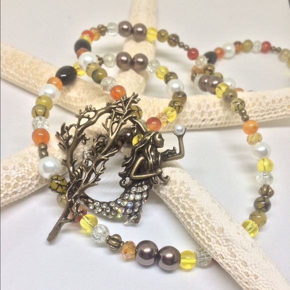 handmade Jewelry - ✅REDUCED ‼️‼️💥🐳🏝🐳 Mermaid Clasp with Gemstones