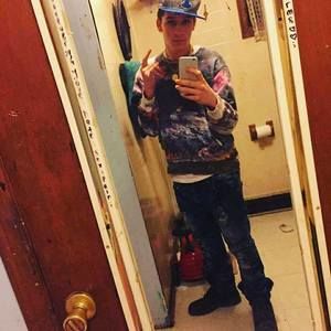 Meet your Posher, Logan