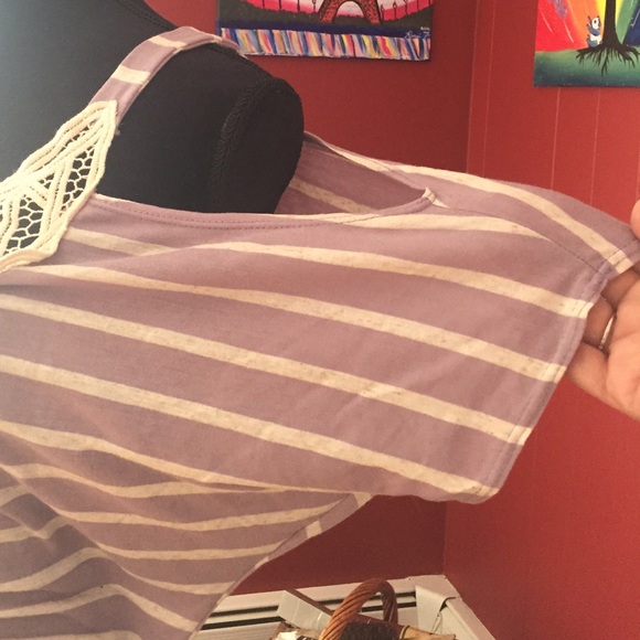 Open Shoulder Striped Lace Top - Picture 3 of 4