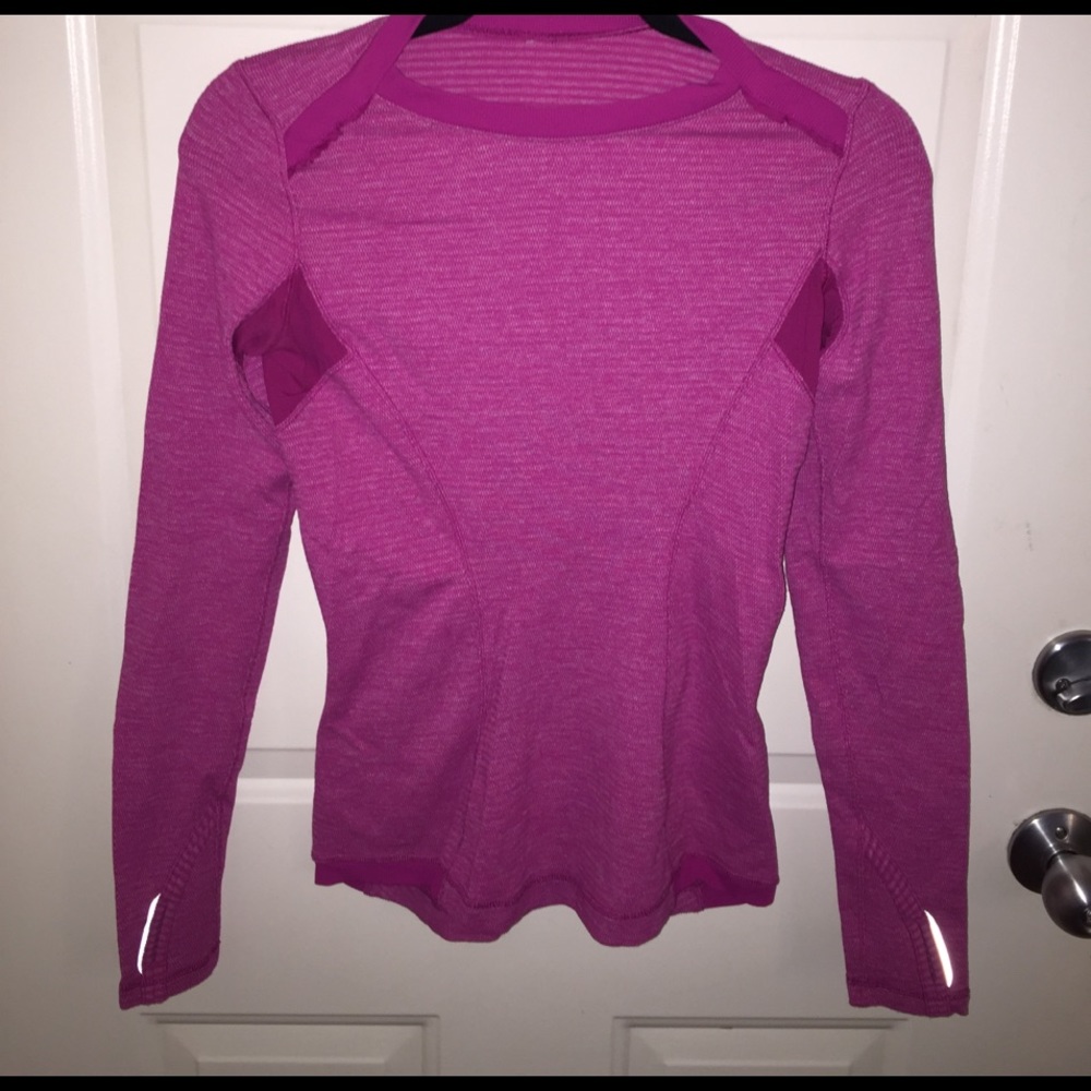 Thick long sleeved pink lululemon top