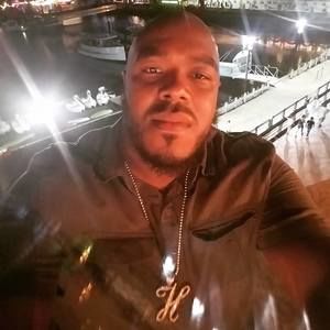 Meet your Posher, Donte