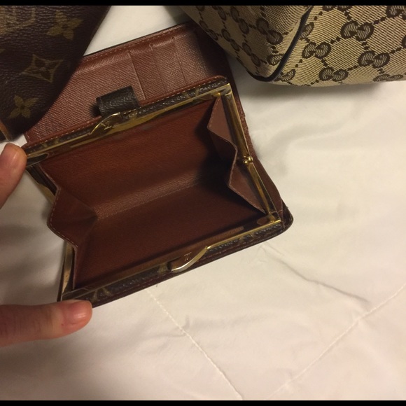 Louis Vuitton Wallet - Picture 4 of 8