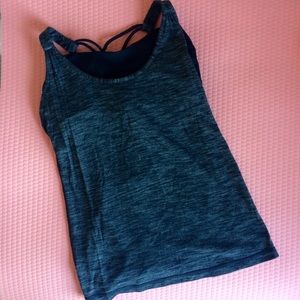 Lululemon tank