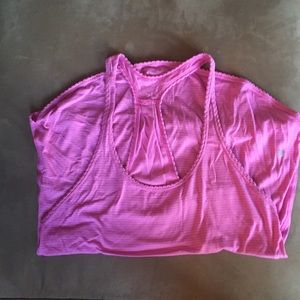 Lululemon Athletica 105F singlet