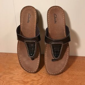 Charles black sandals