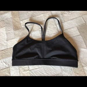 Lululemon Flow Y black bra size 6
