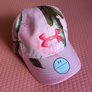 NWT Under Armour hat