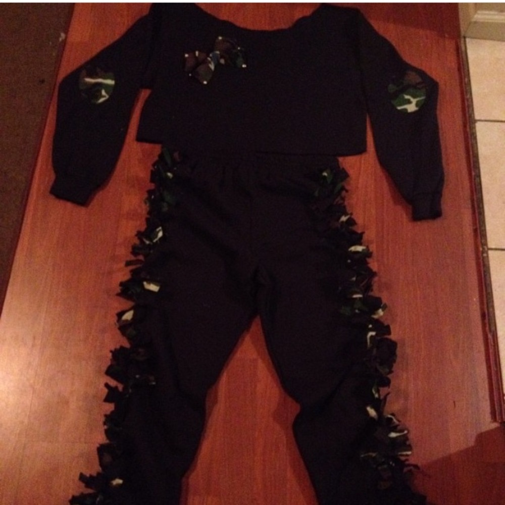 Custom sweat suits - Picture 4 of 4