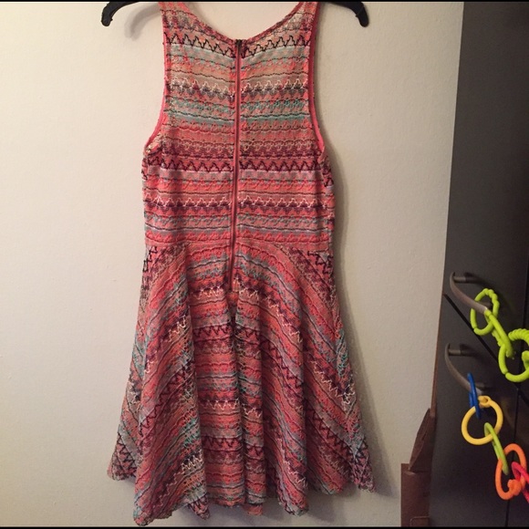Fun multi colored boho dress - Picture 2 of 3