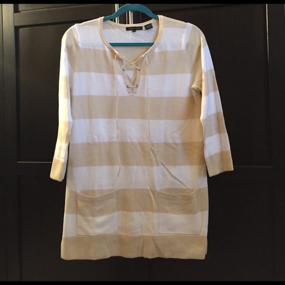 Sz S striped sweater