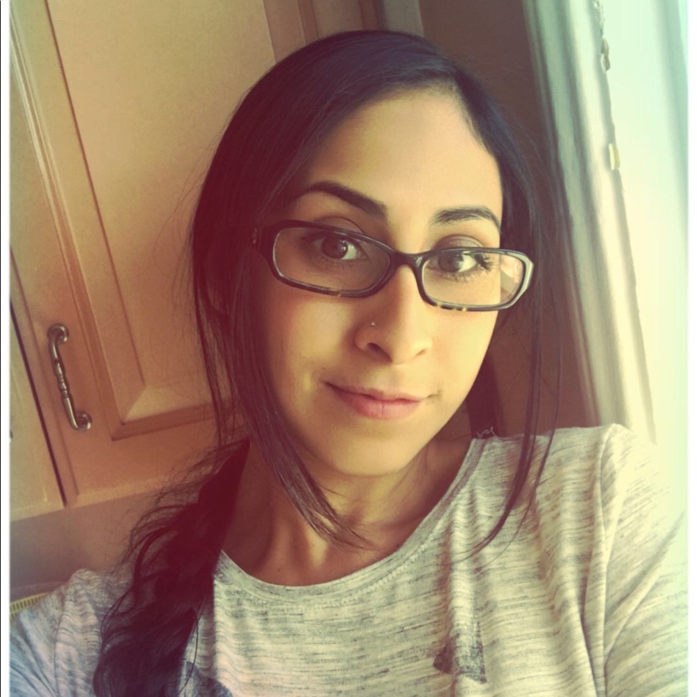 Meet your Posher, Mabil