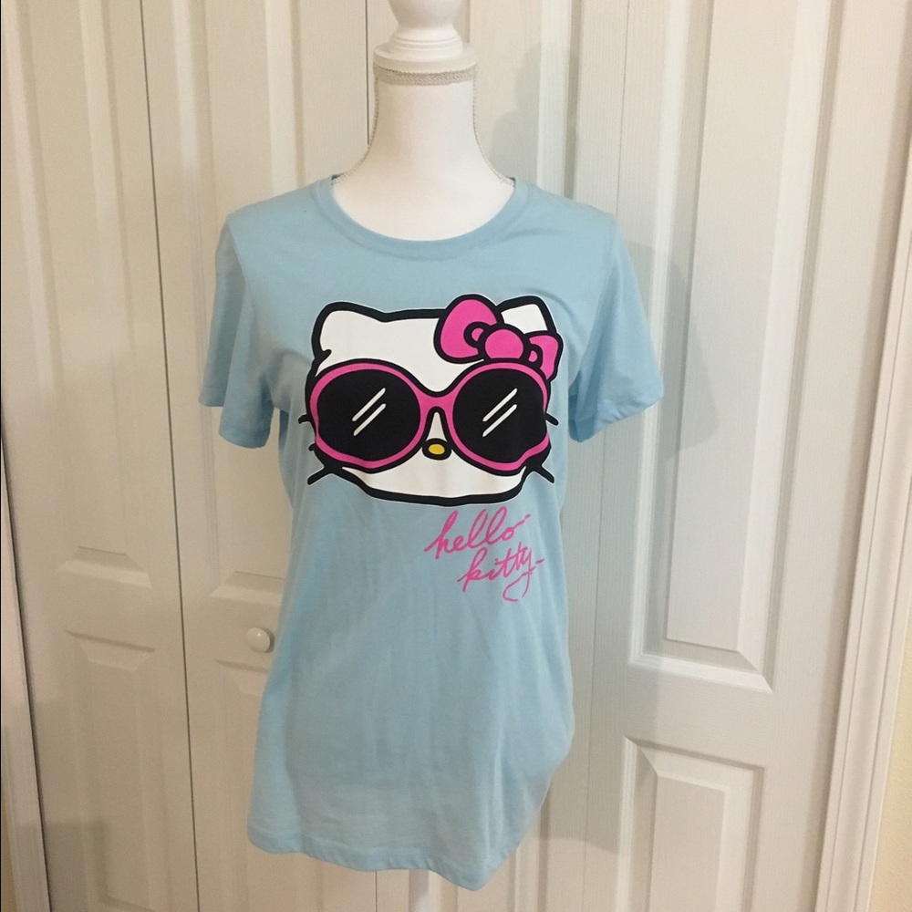 Hello Kitty Tshirt